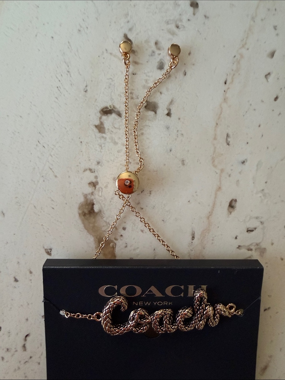 NIP Coach Gold-Tone Lariat Slider Bracelet with Red Stone Drops - Picture 4 of 4